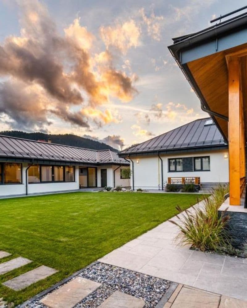 Anais Chalet